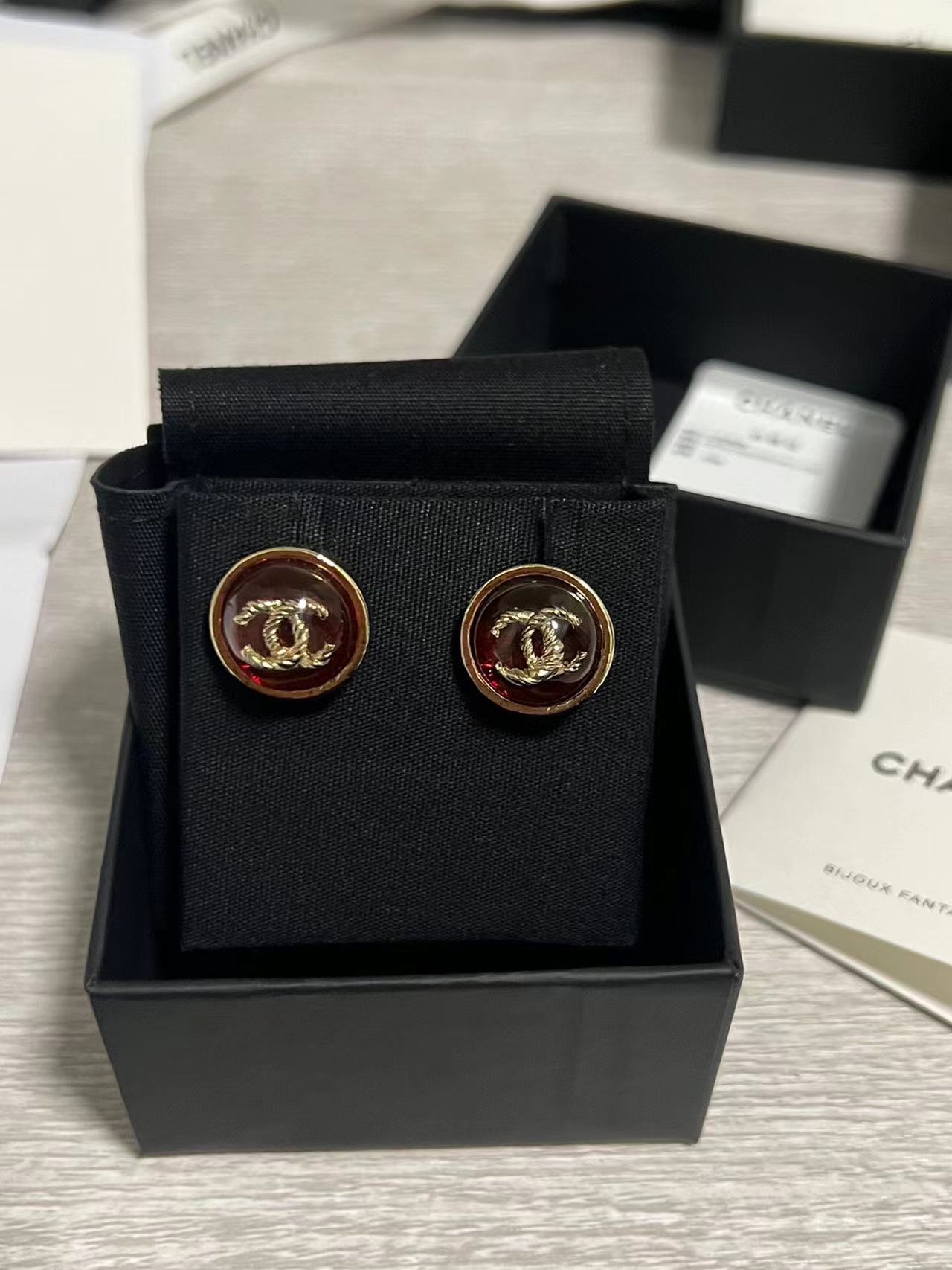 CHANEL シャネル ピアス