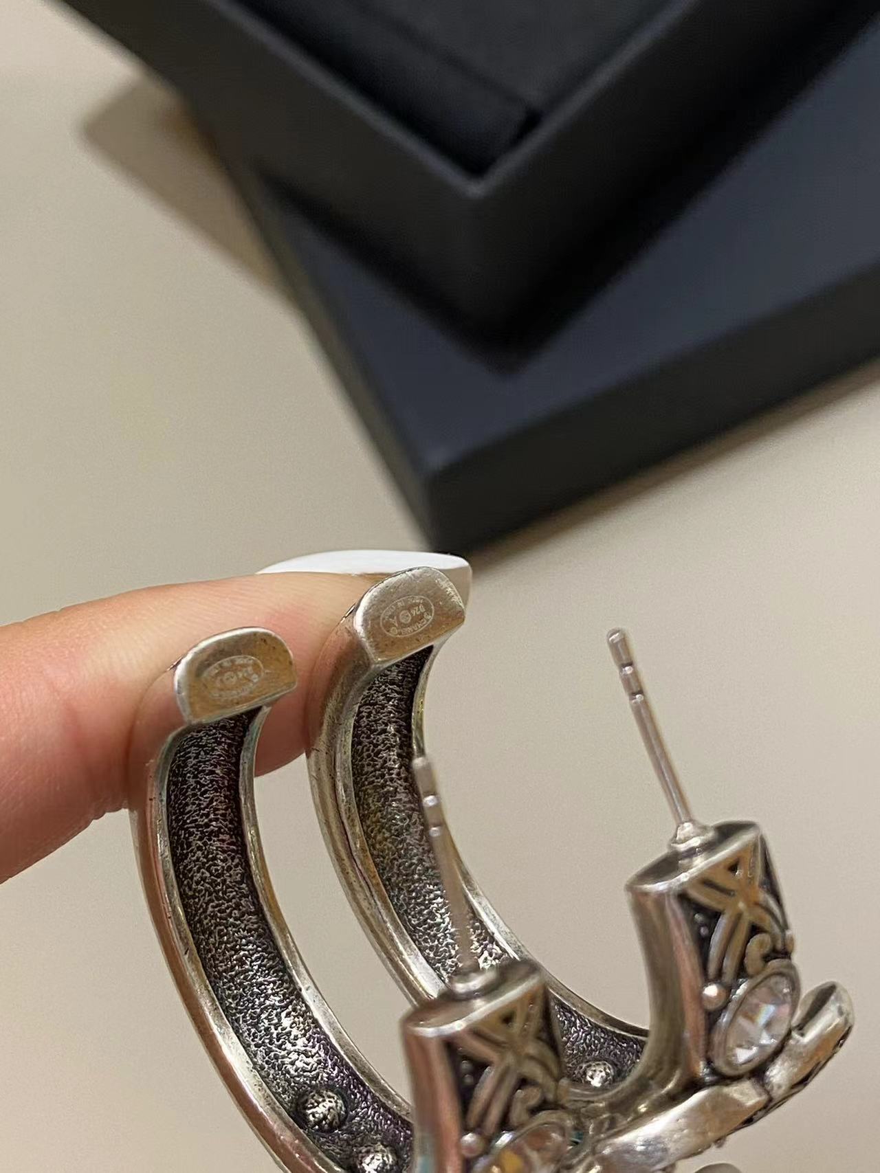 CHANEL シャネル ピアス