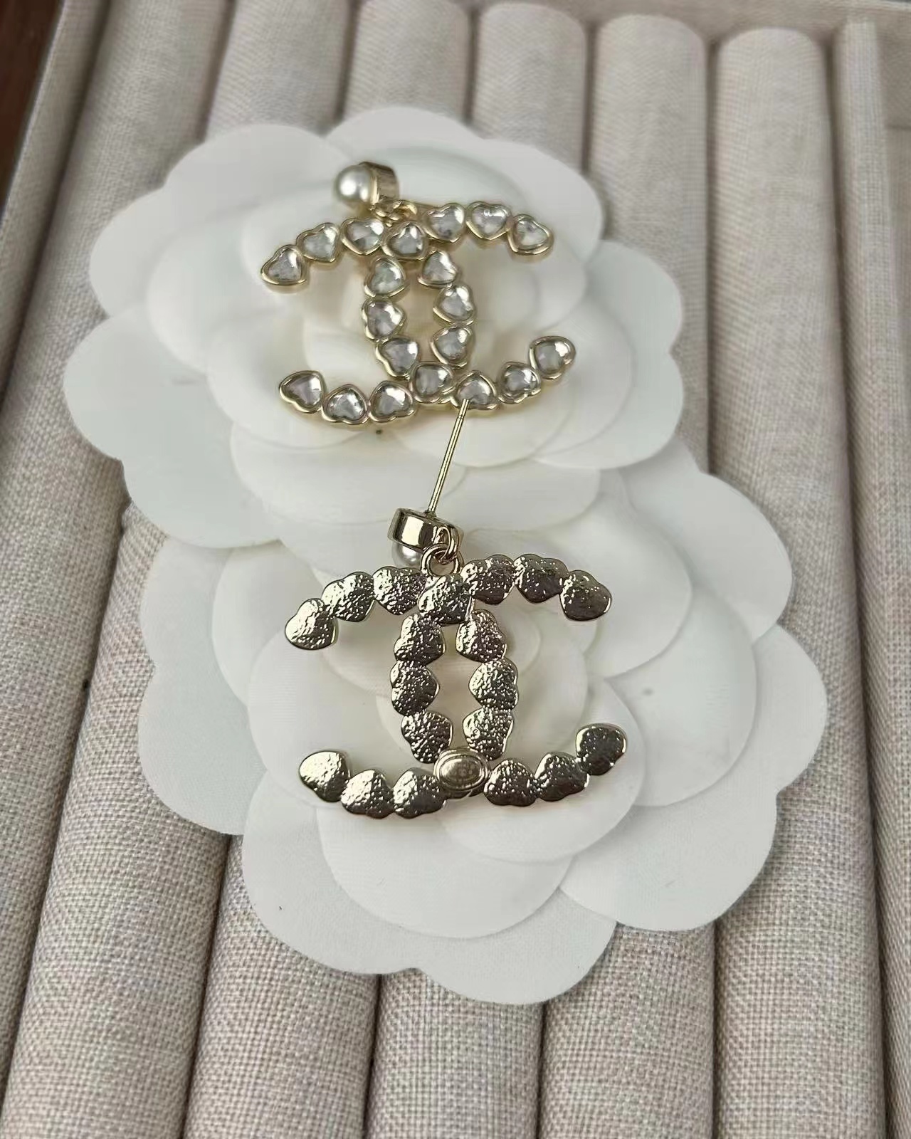 CHANEL シャネル ピアス