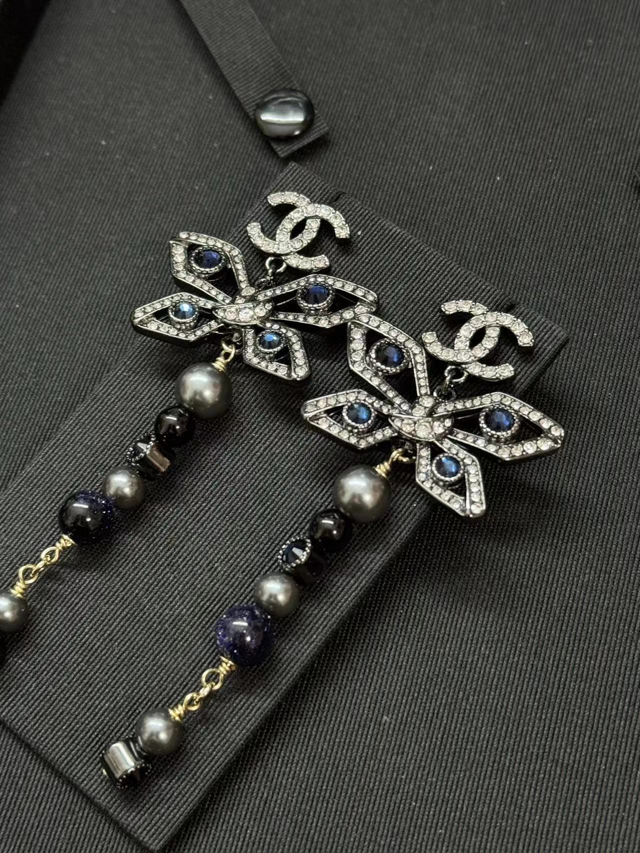 CHANEL シャネル ピアス