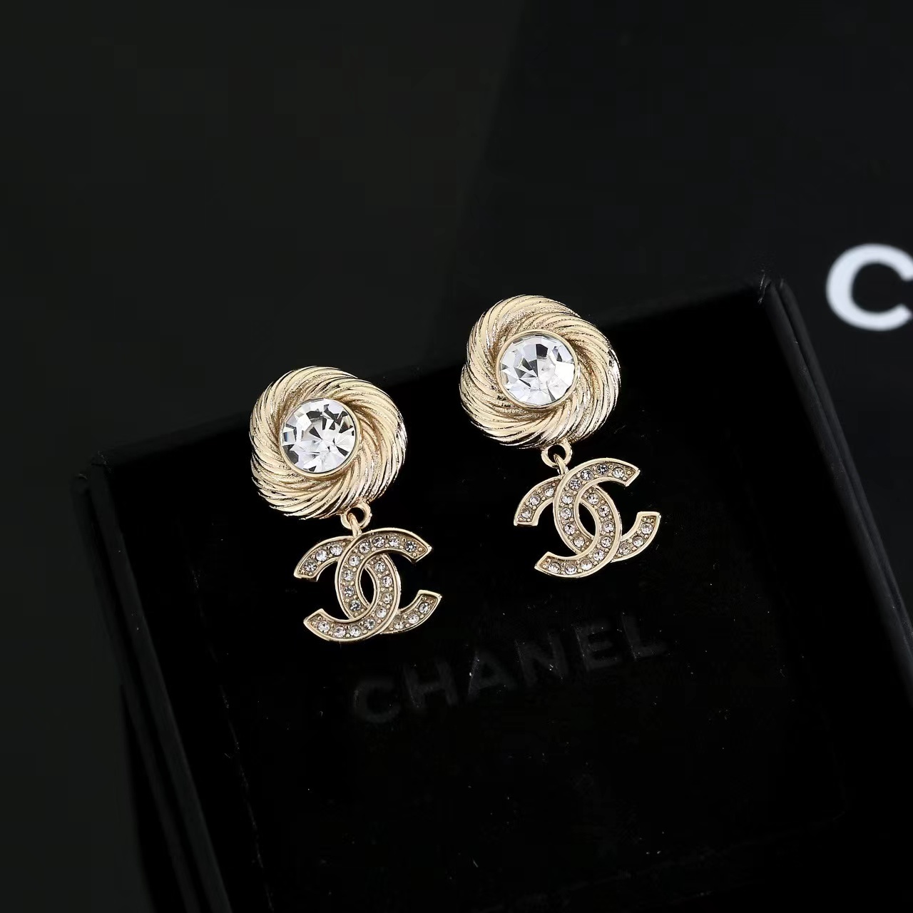 CHANEL シャネル ピアス