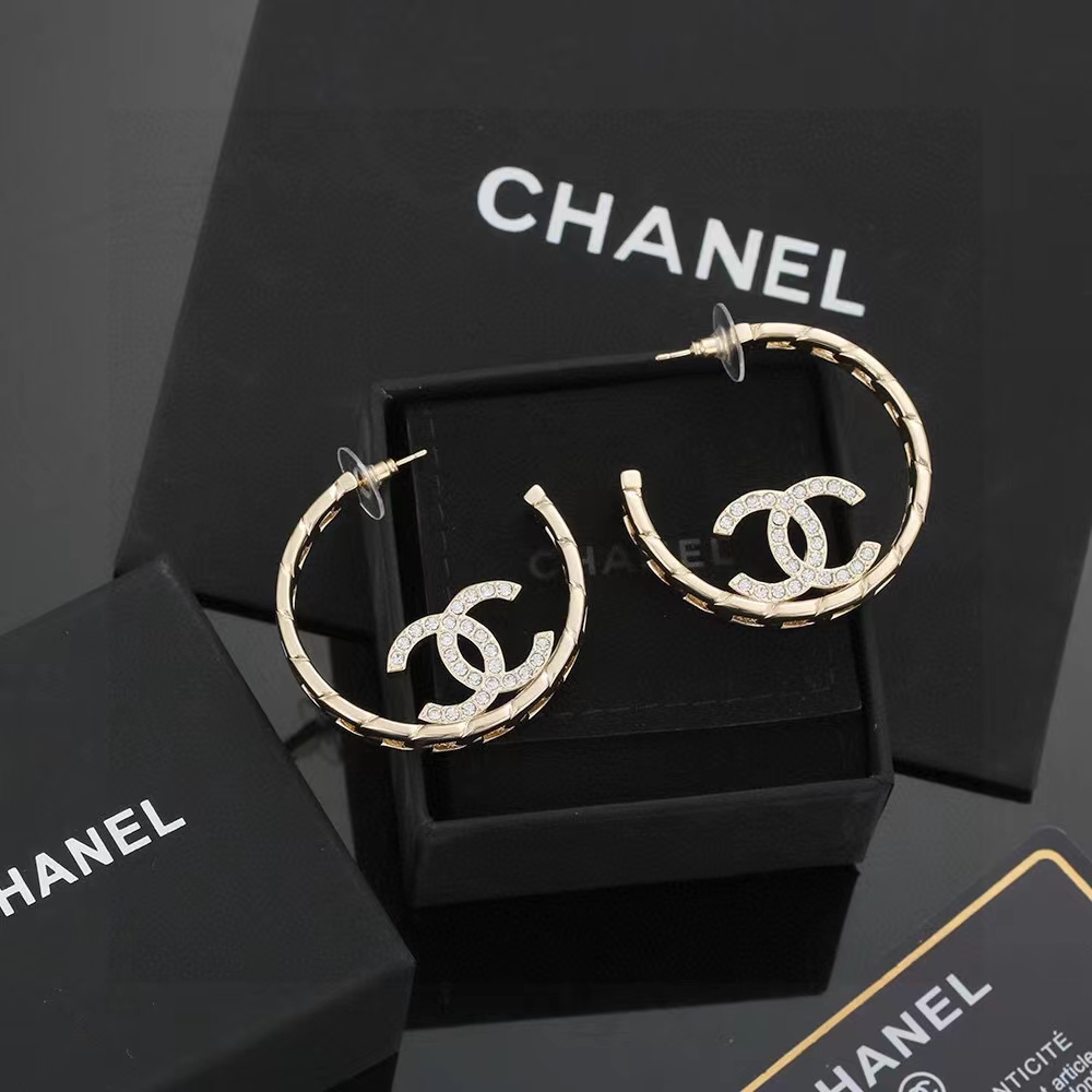 CHANEL シャネル ピアス