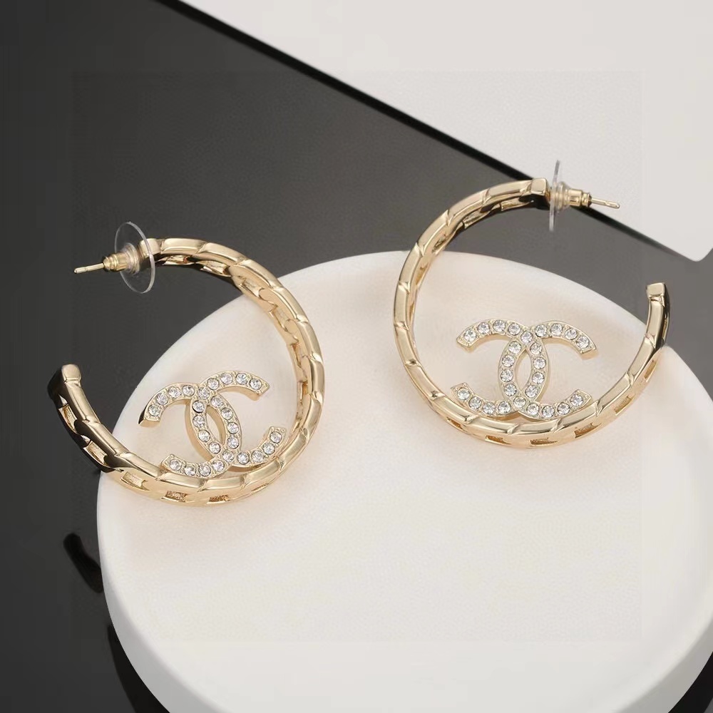 CHANEL シャネル ピアス