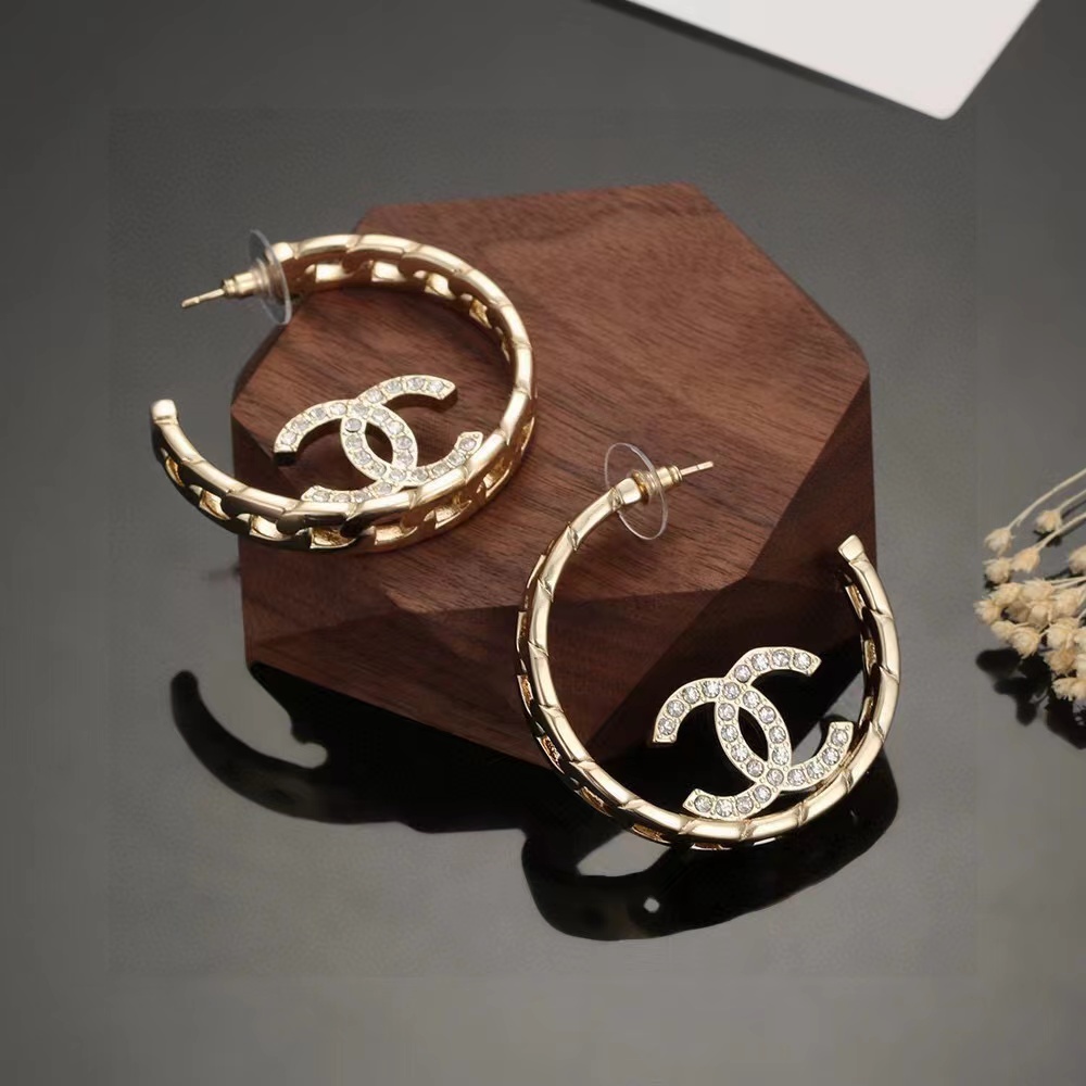 CHANEL シャネル ピアス