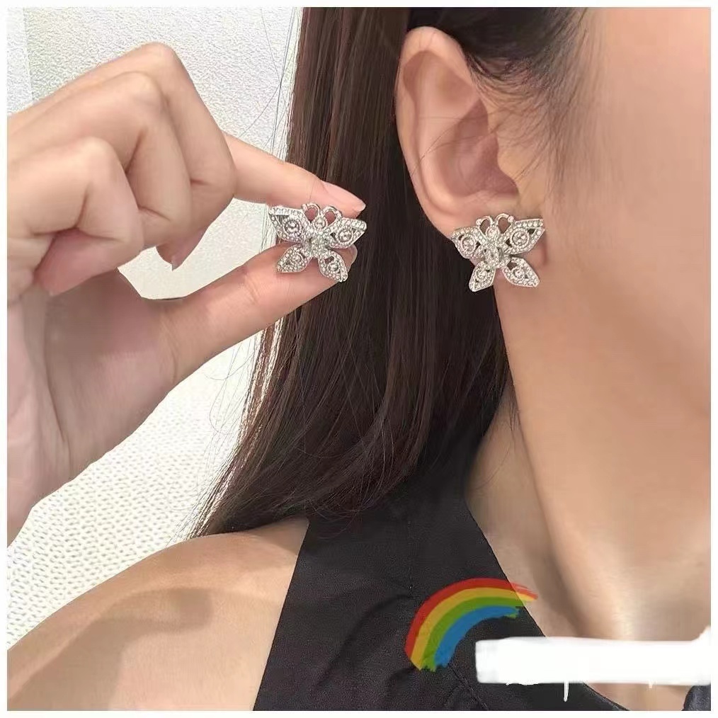 CHANEL シャネル ピアス