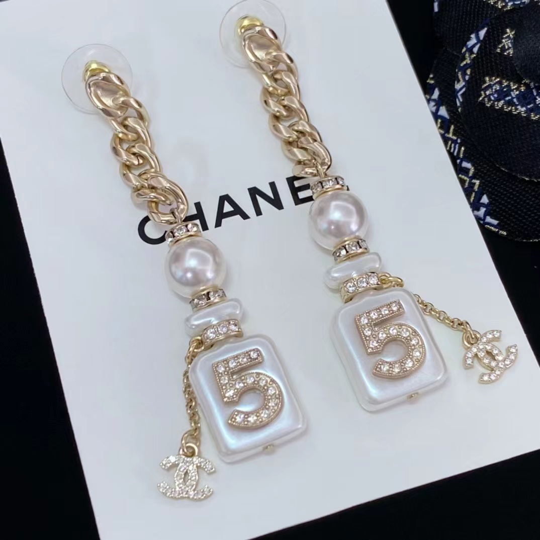 CHANEL シャネル ピアス