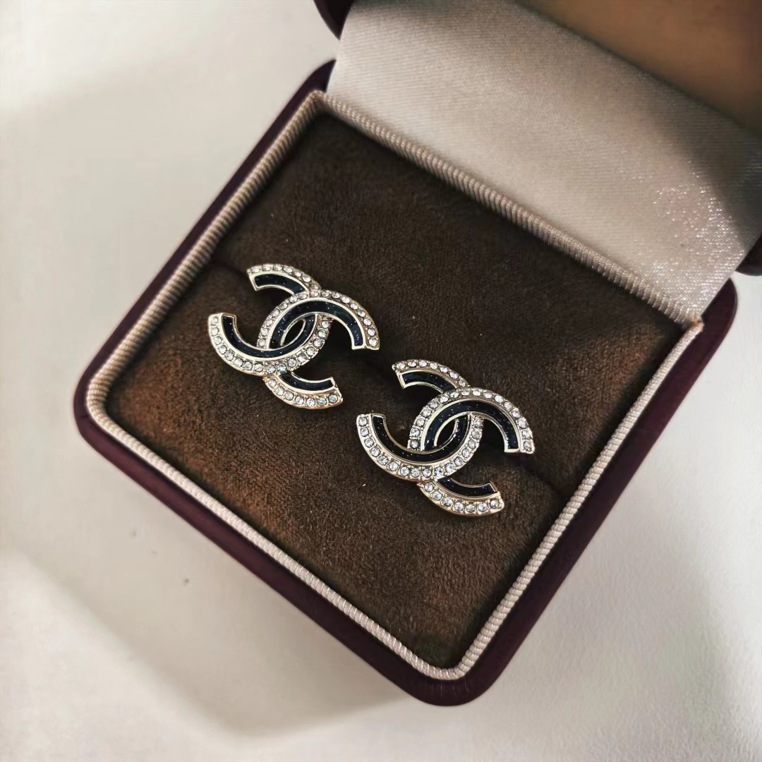 CHANEL シャネル ピアス