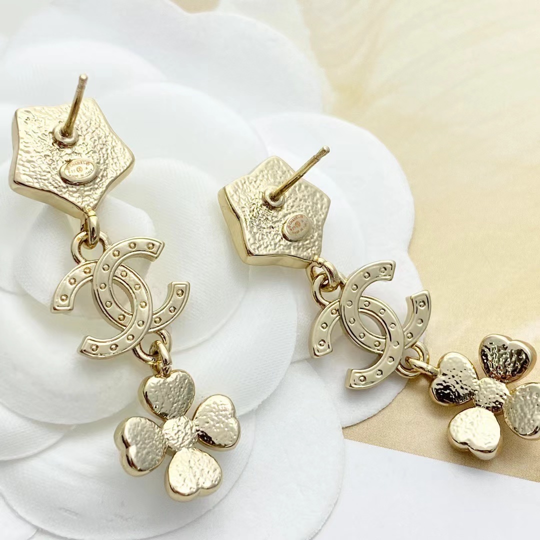 CHANEL シャネル ピアス