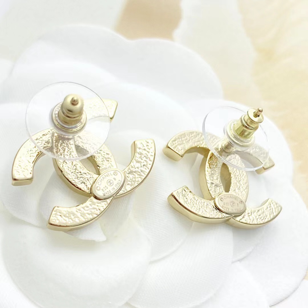 CHANEL シャネル ピアス