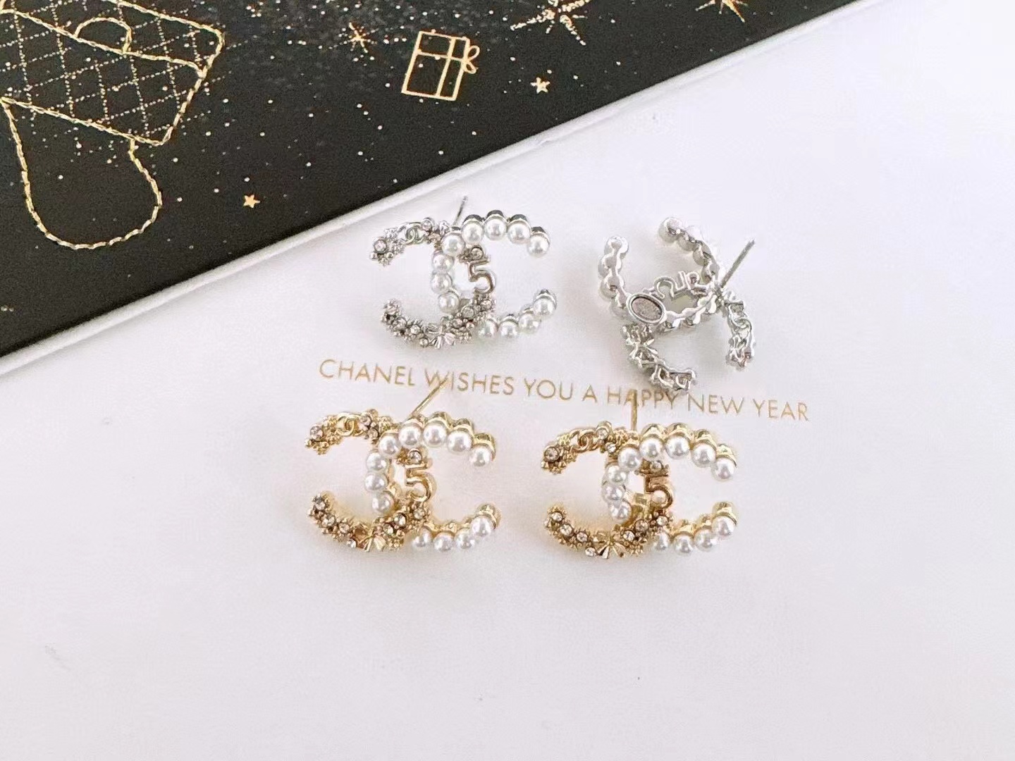 CHANEL シャネル ピアス