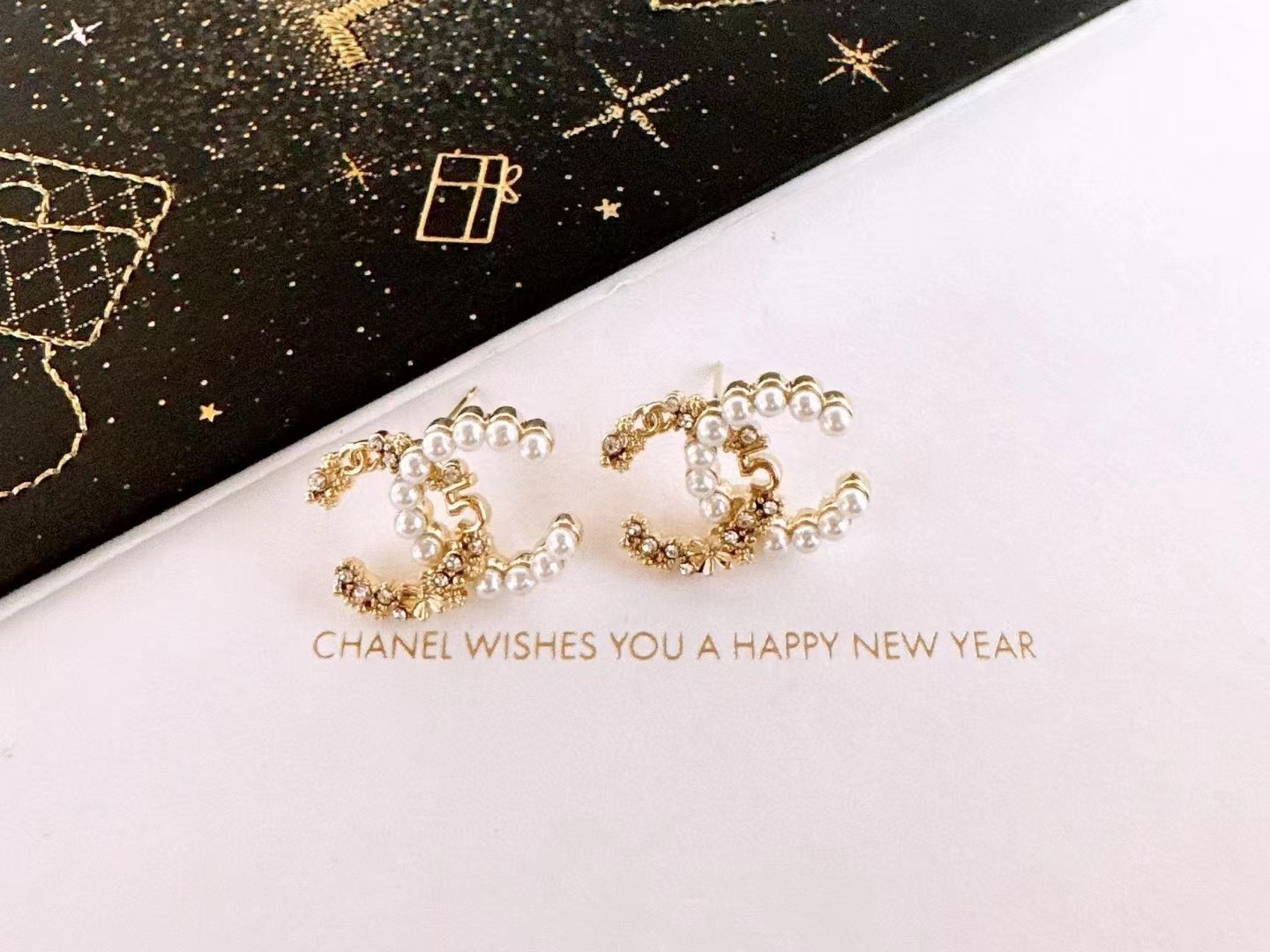 CHANEL シャネル ピアス