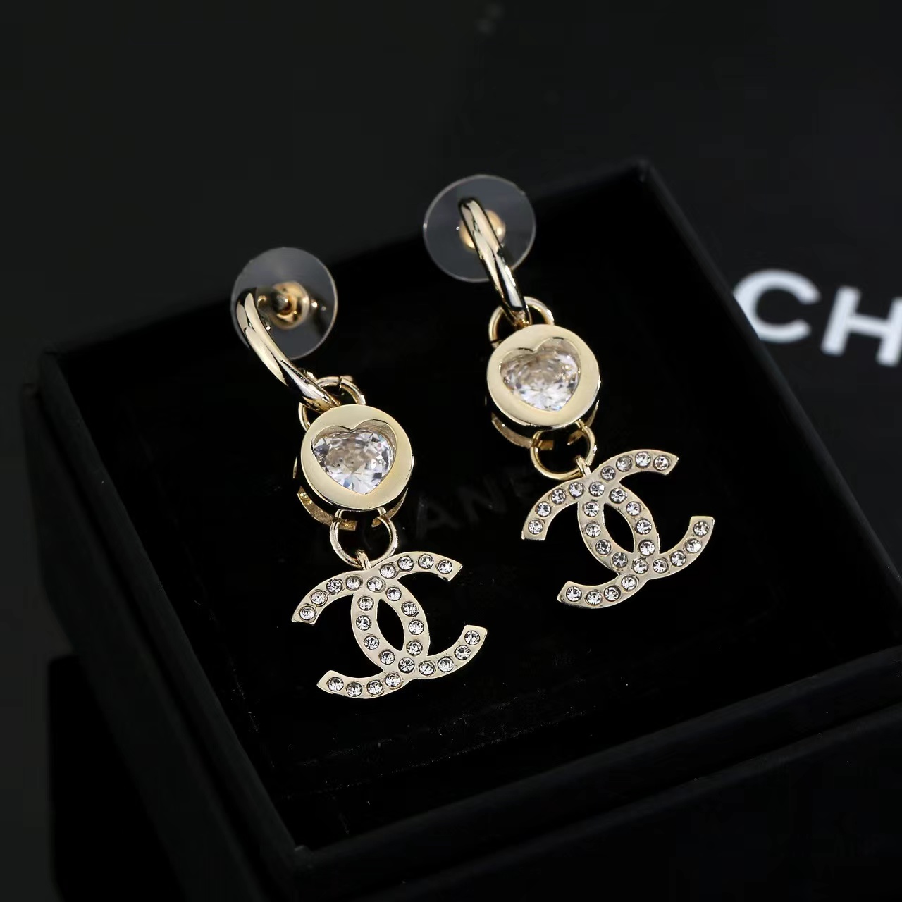 CHANEL シャネル ピアス