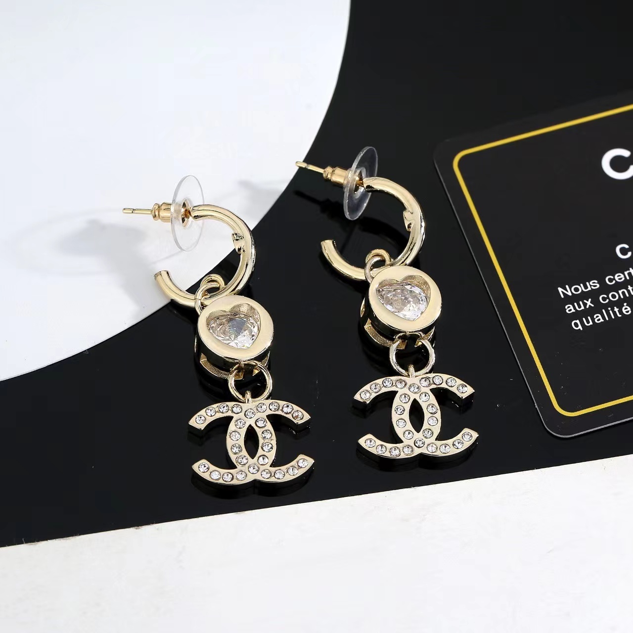 CHANEL シャネル ピアス