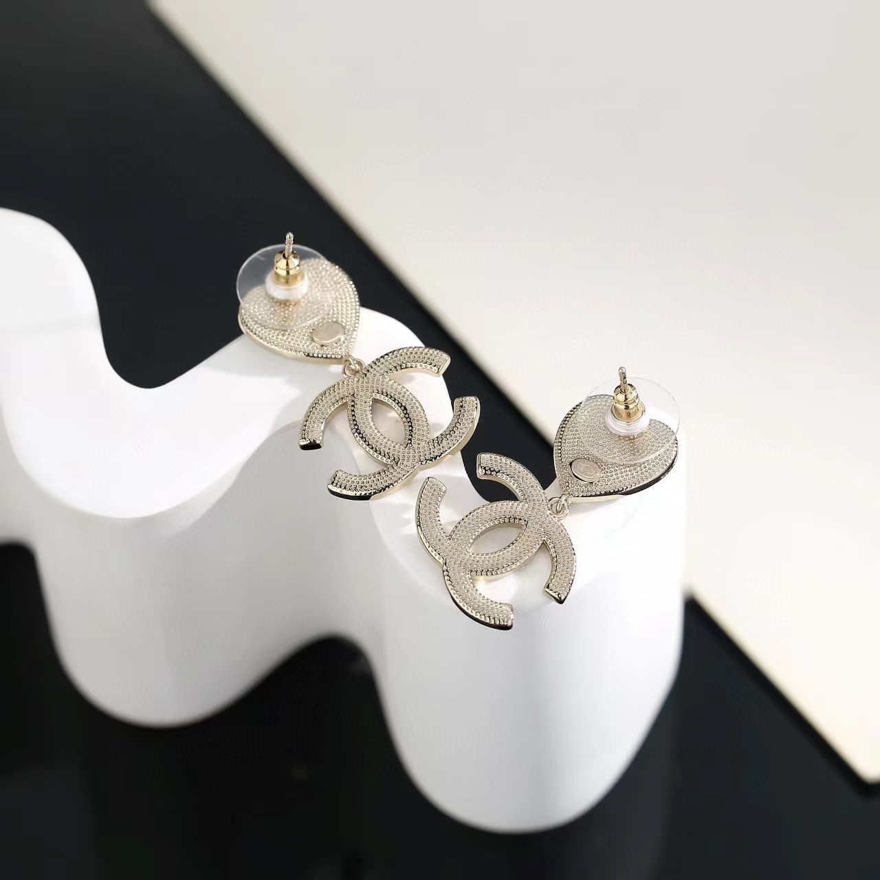 CHANEL シャネル ピアス