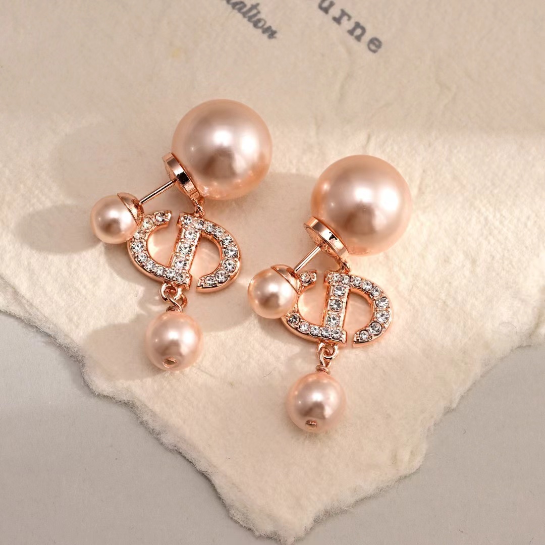 DIOR  ディオール ピアス