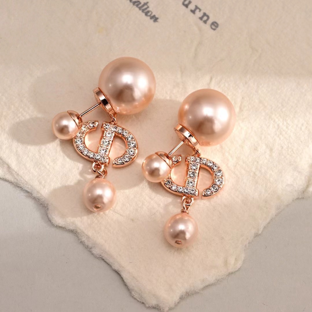 DIOR  ディオール ピアス