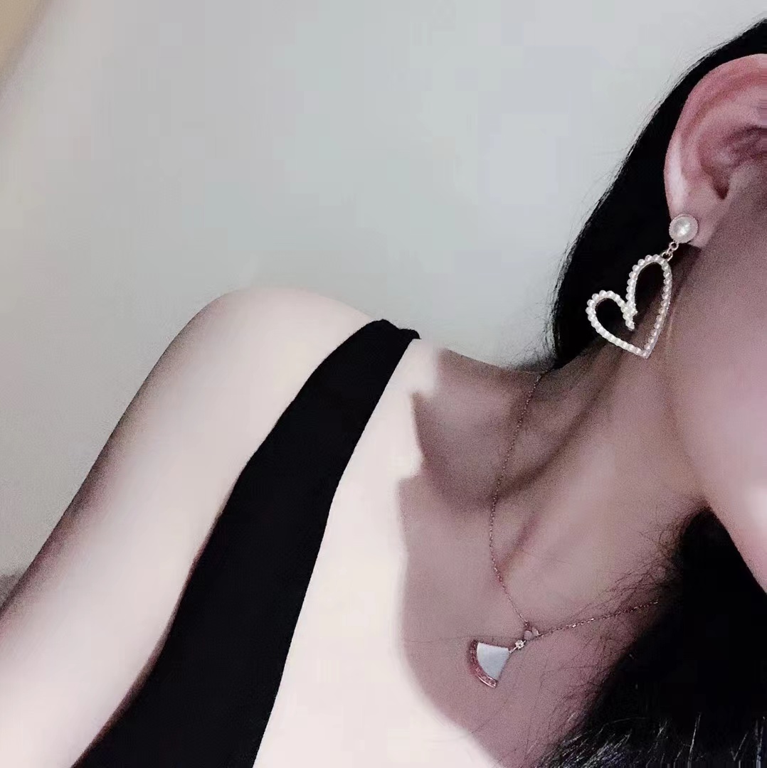 DIOR  ディオール ピアス