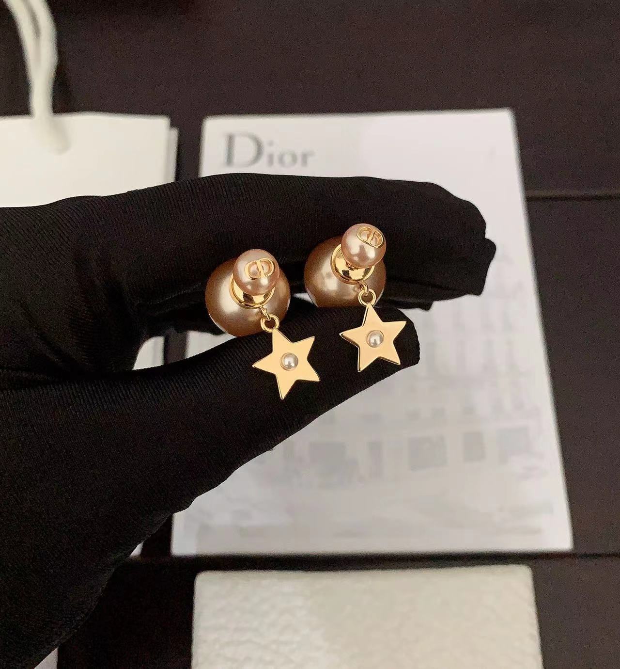 DIOR  ディオール ピアス