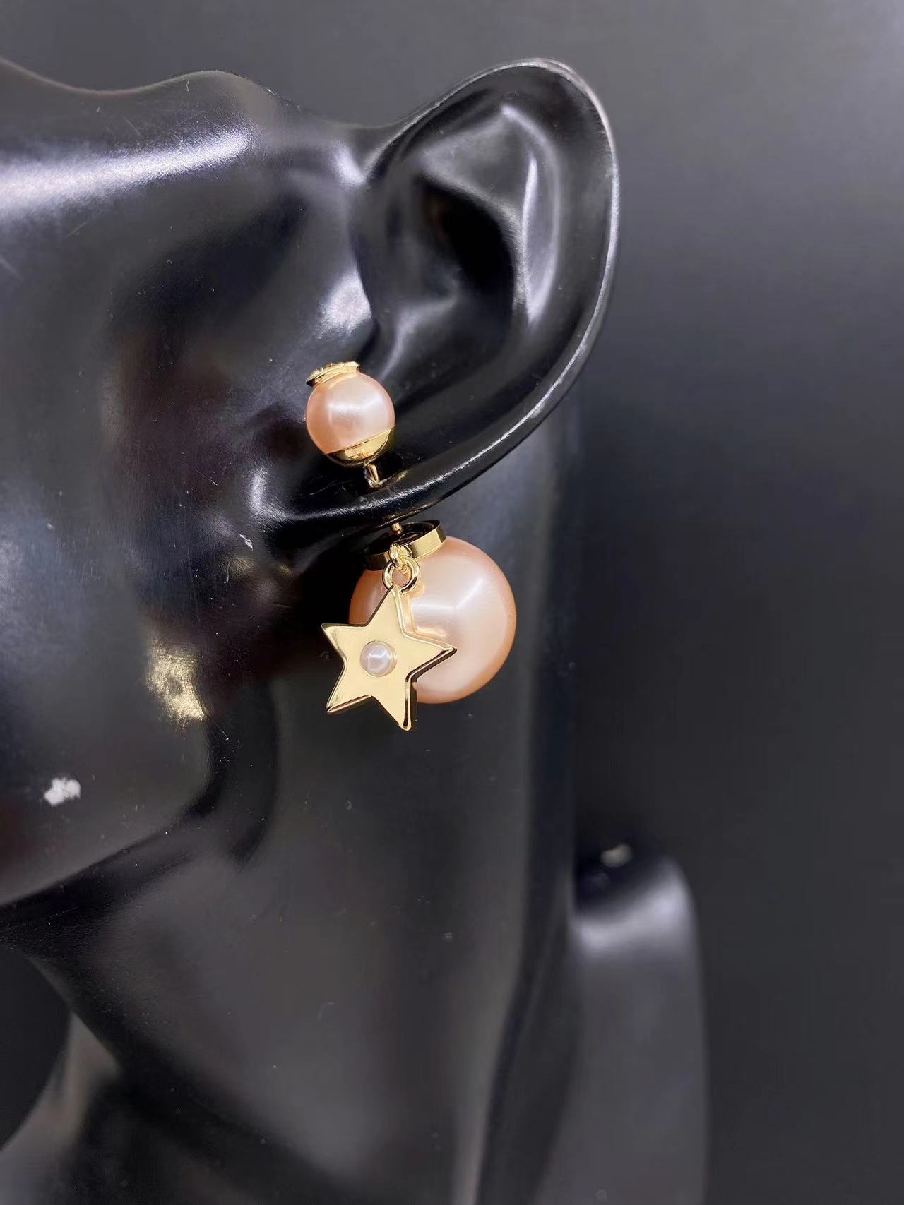 DIOR  ディオール ピアス