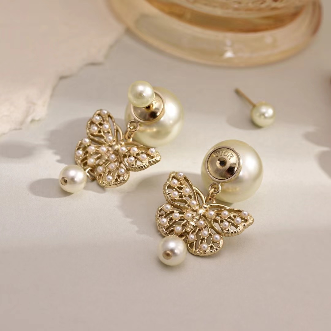 DIOR  ディオール ピアス