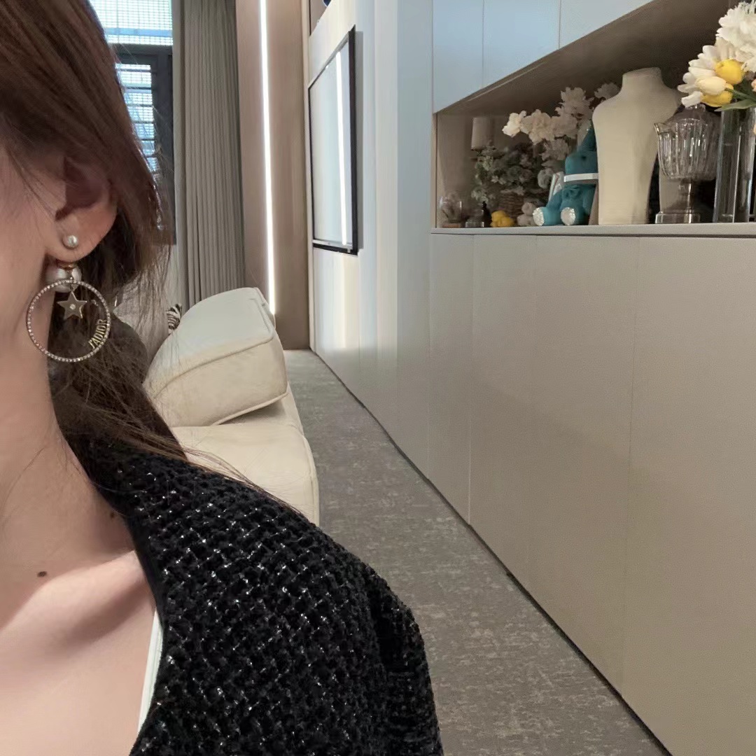 DIOR  ディオール ピアス