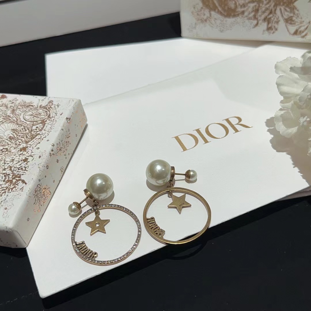DIOR  ディオール ピアス