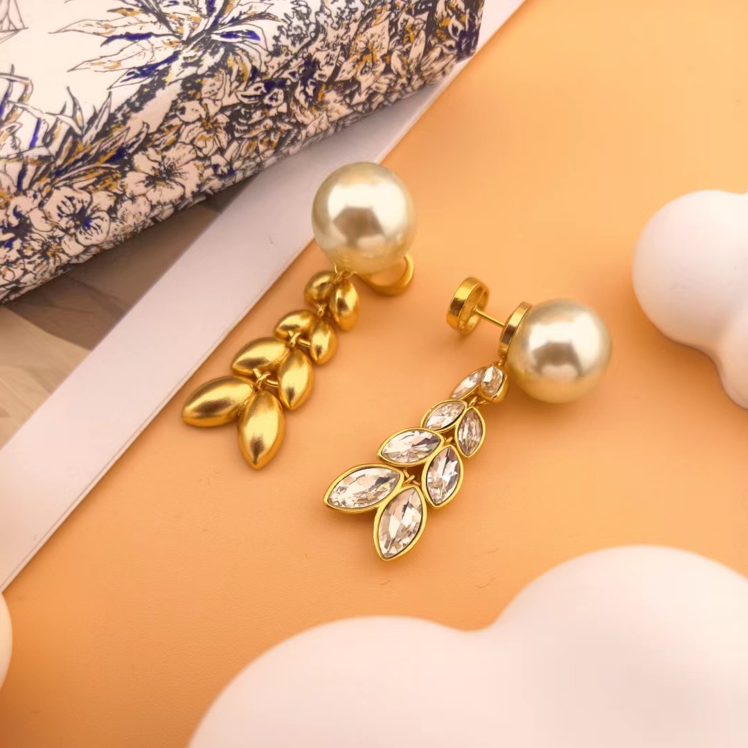 DIOR  ディオール ピアス