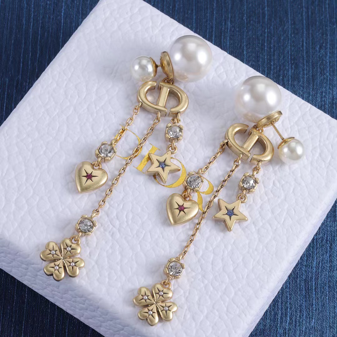 DIOR  ディオール ピアス