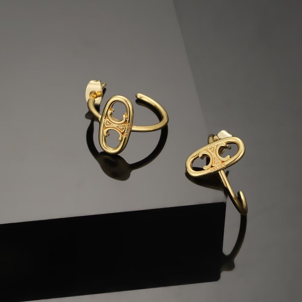 CELINE  セリーヌ ピアス