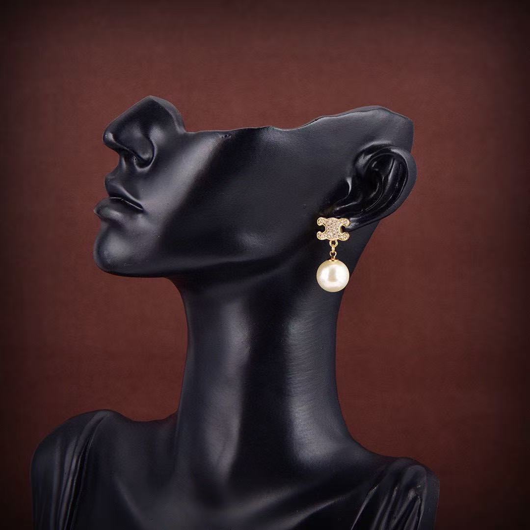 CELINE  セリーヌ ピアス