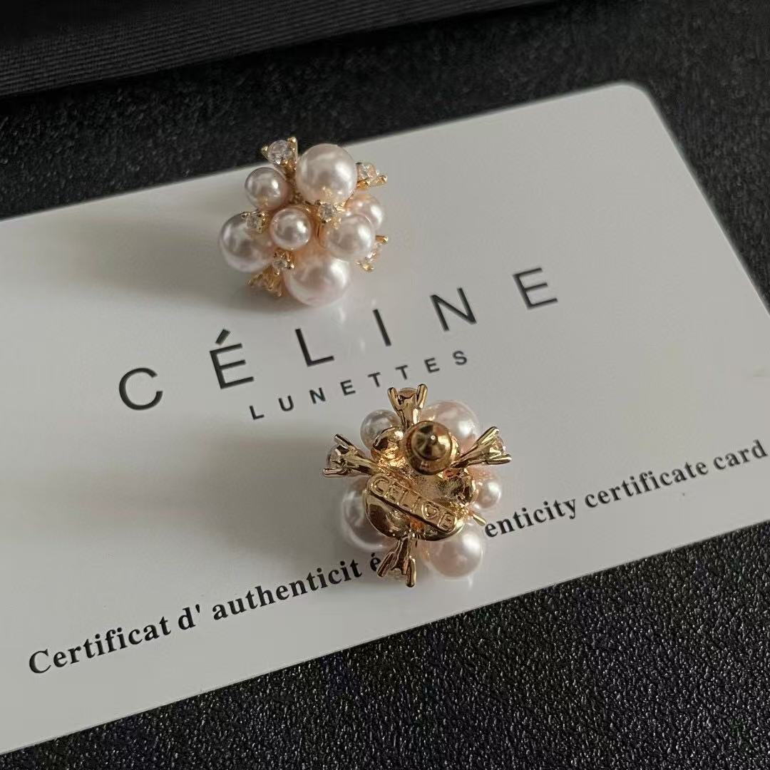 CELINE  セリーヌ ピアス