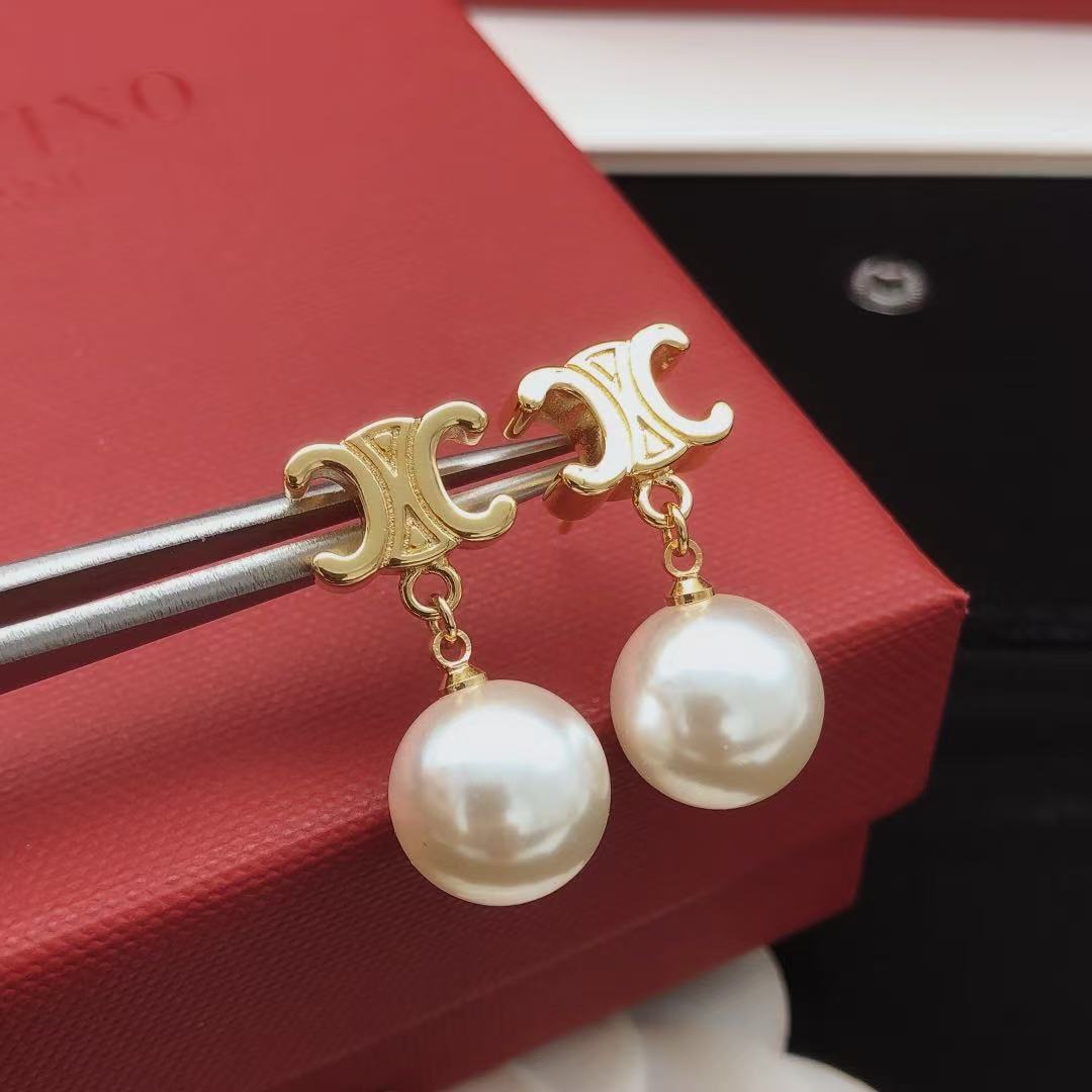 CELINE  セリーヌ ピアス