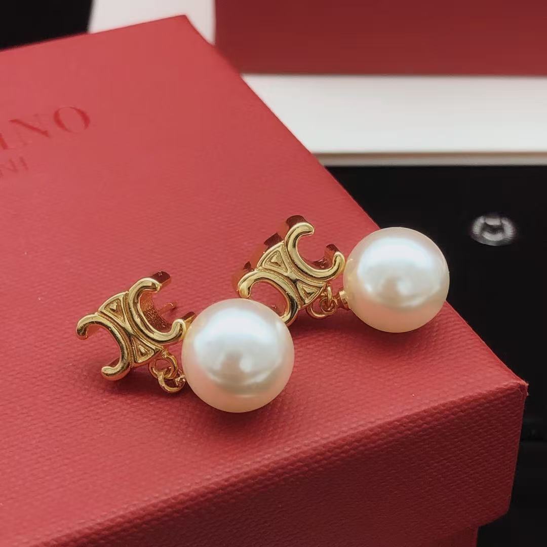 CELINE  セリーヌ ピアス