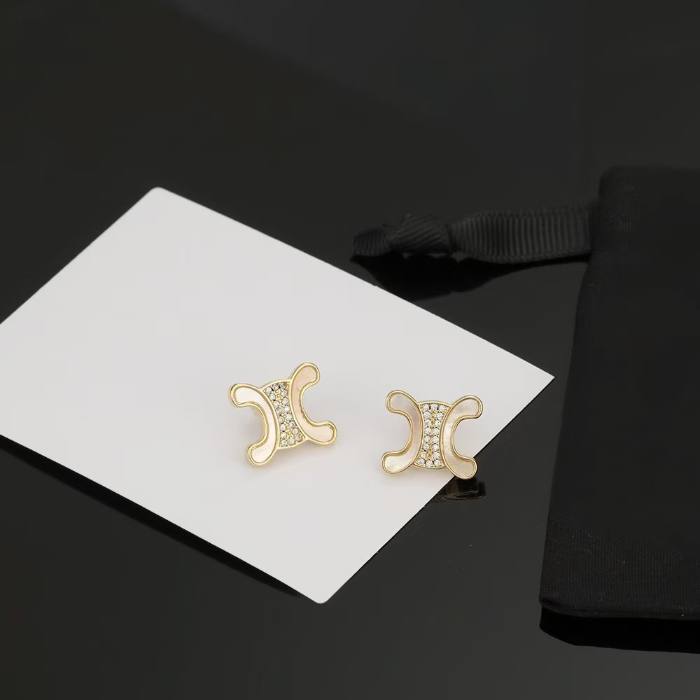 CELINE  セリーヌ ピアス