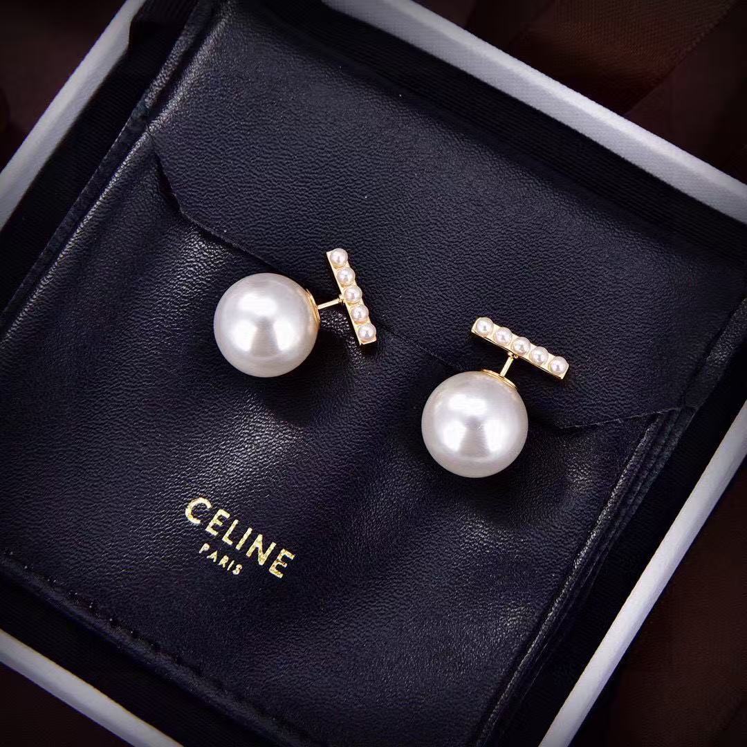 CELINE  セリーヌ ピアス