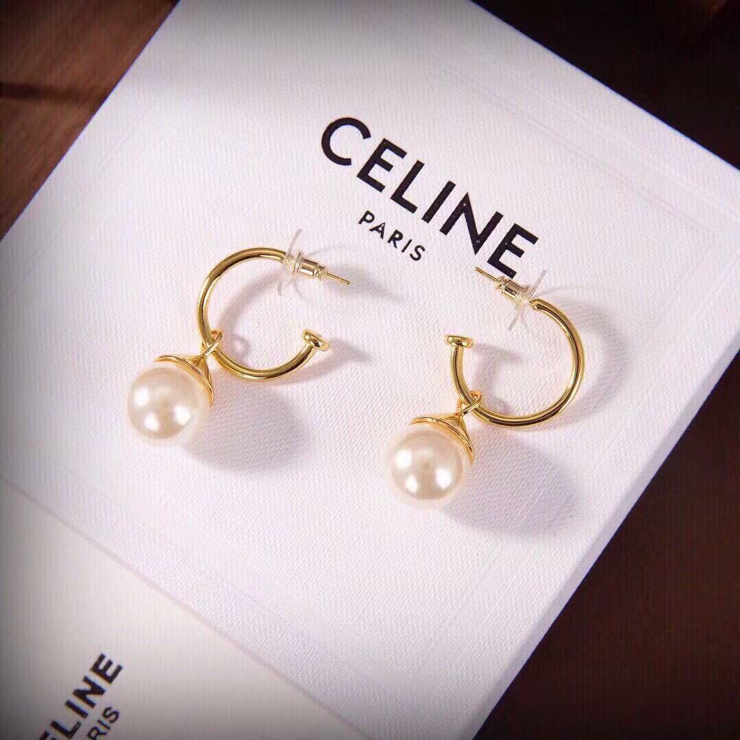 CELINE  セリーヌ ピアス