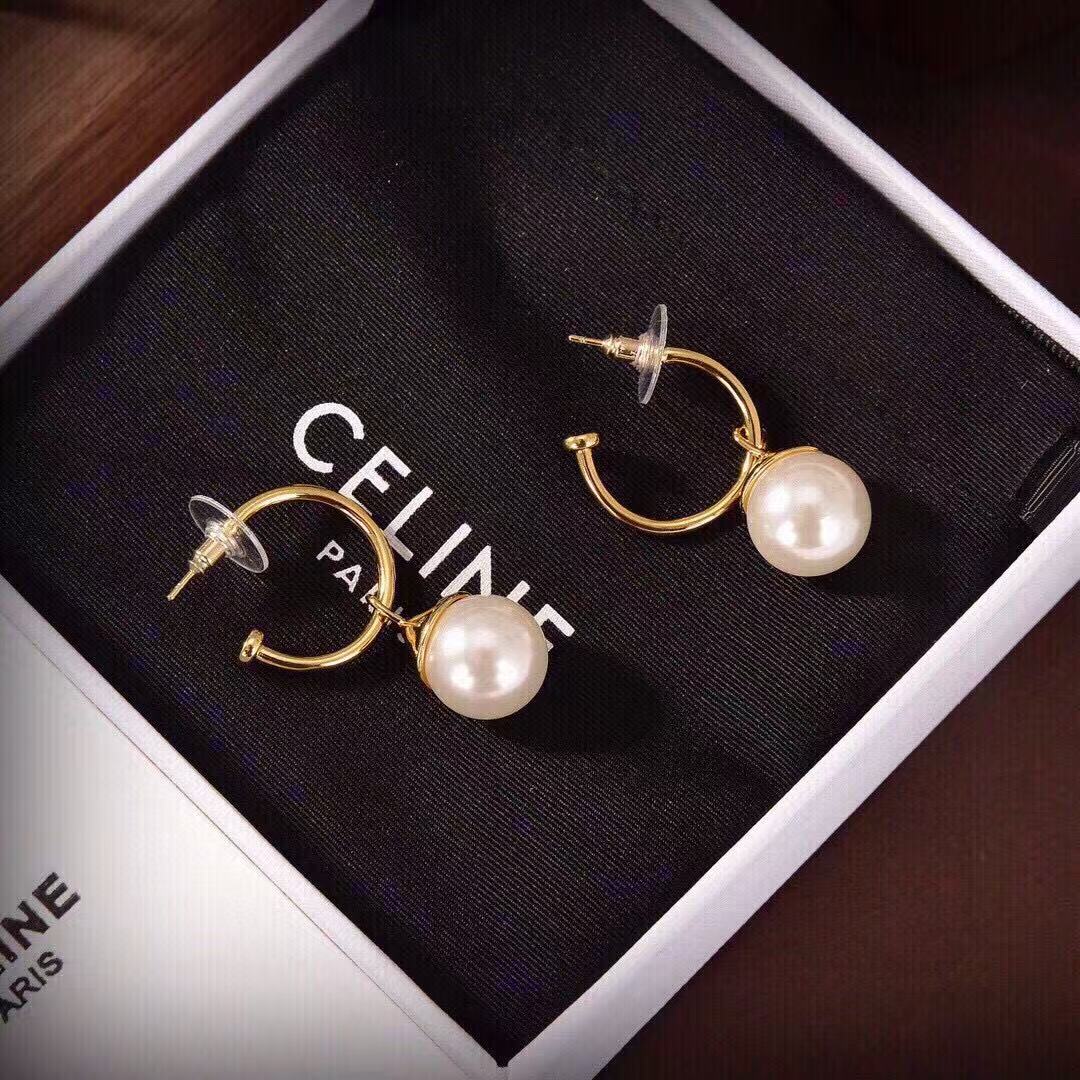 CELINE  セリーヌ ピアス