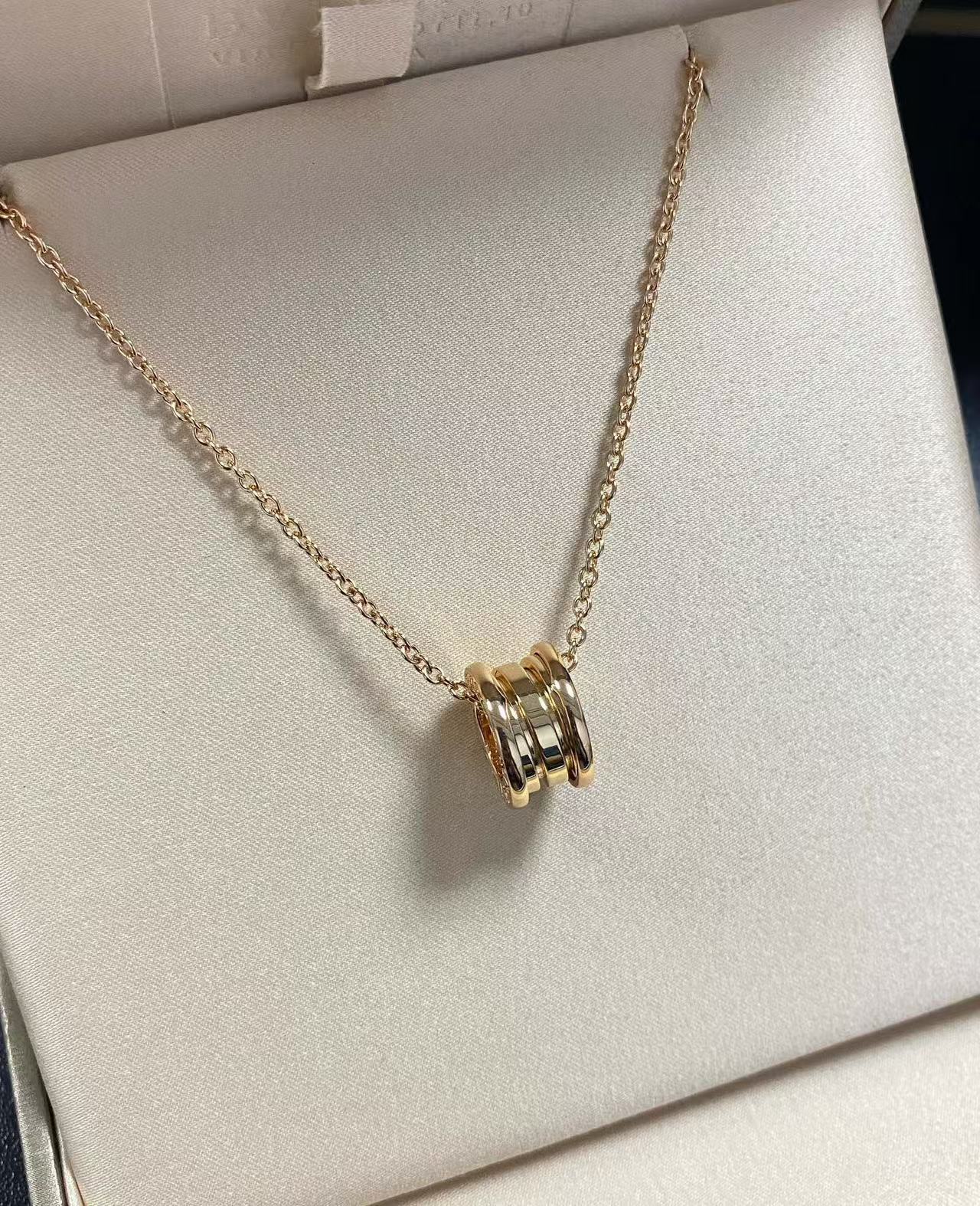 BVLGARI ディーヴァ ドリーム  ネックレス