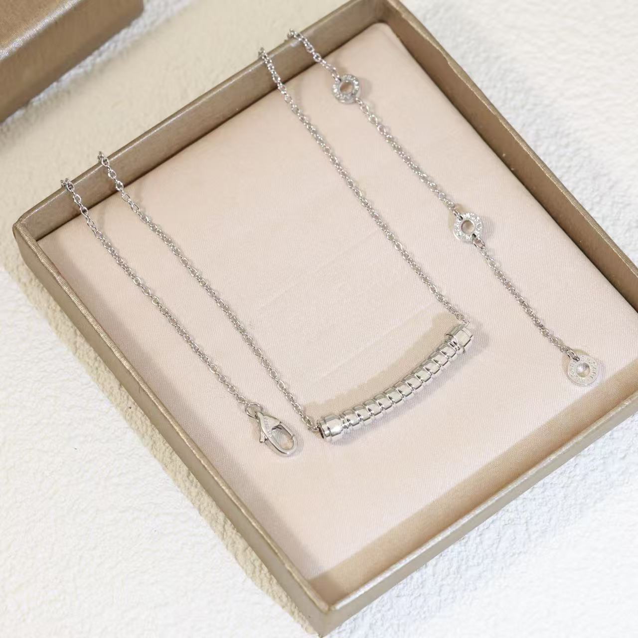 BVLGARI ディーヴァ ドリーム  ネックレス