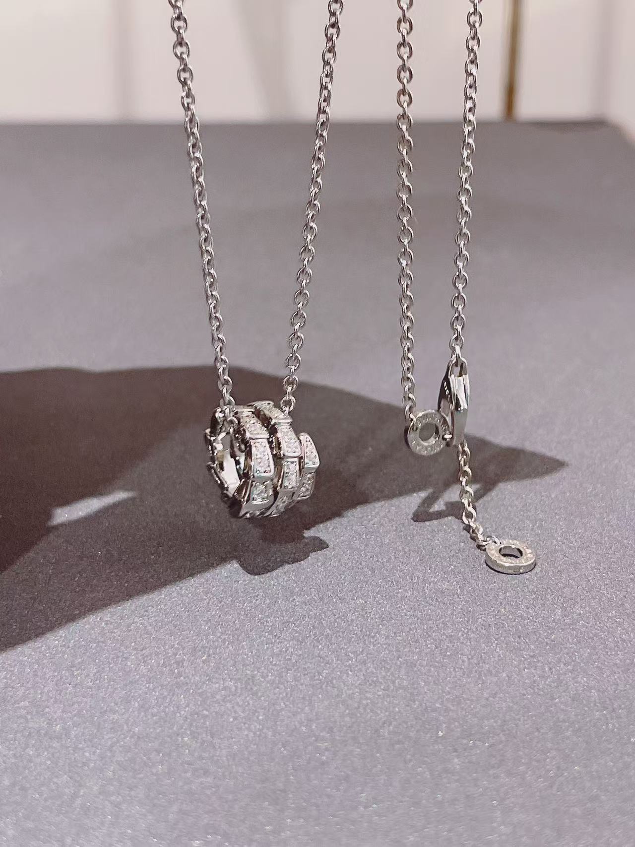 BVLGARI ディーヴァ ドリーム  ネックレス