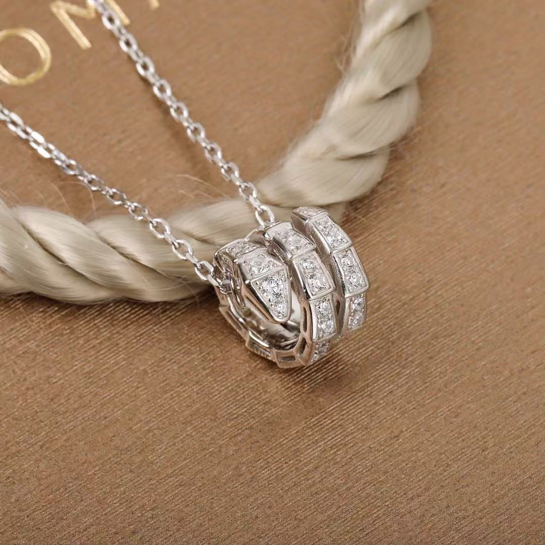 BVLGARI ディーヴァ ドリーム  ネックレス