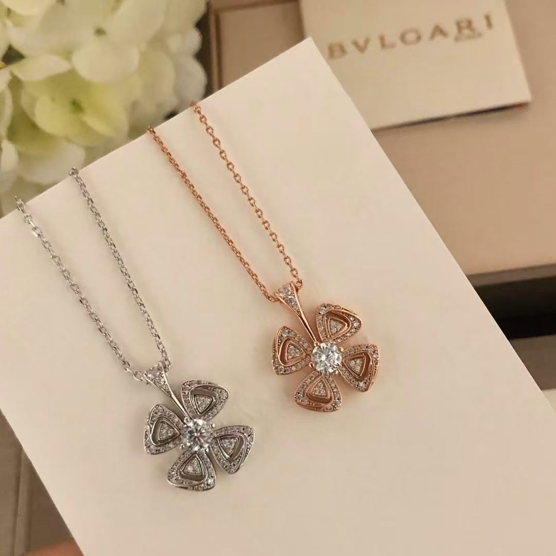 BVLGARI ディーヴァ ドリーム  ネックレス