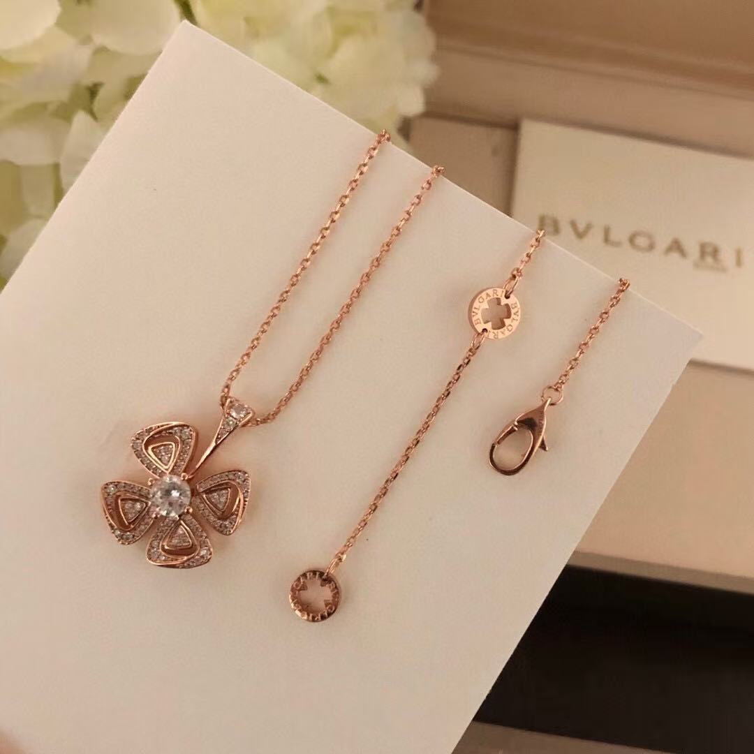 BVLGARI ディーヴァ ドリーム  ネックレス