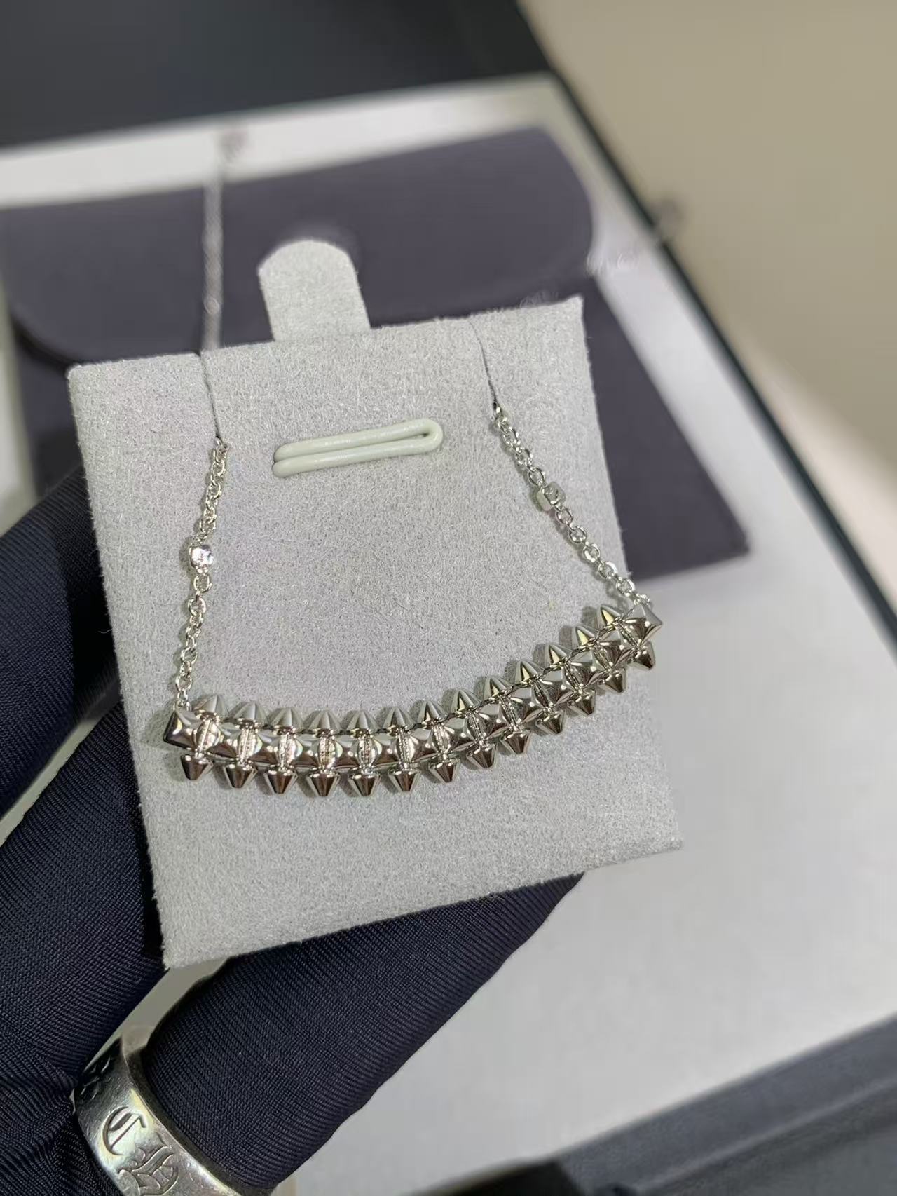 Cartier カルティエ ネックレス