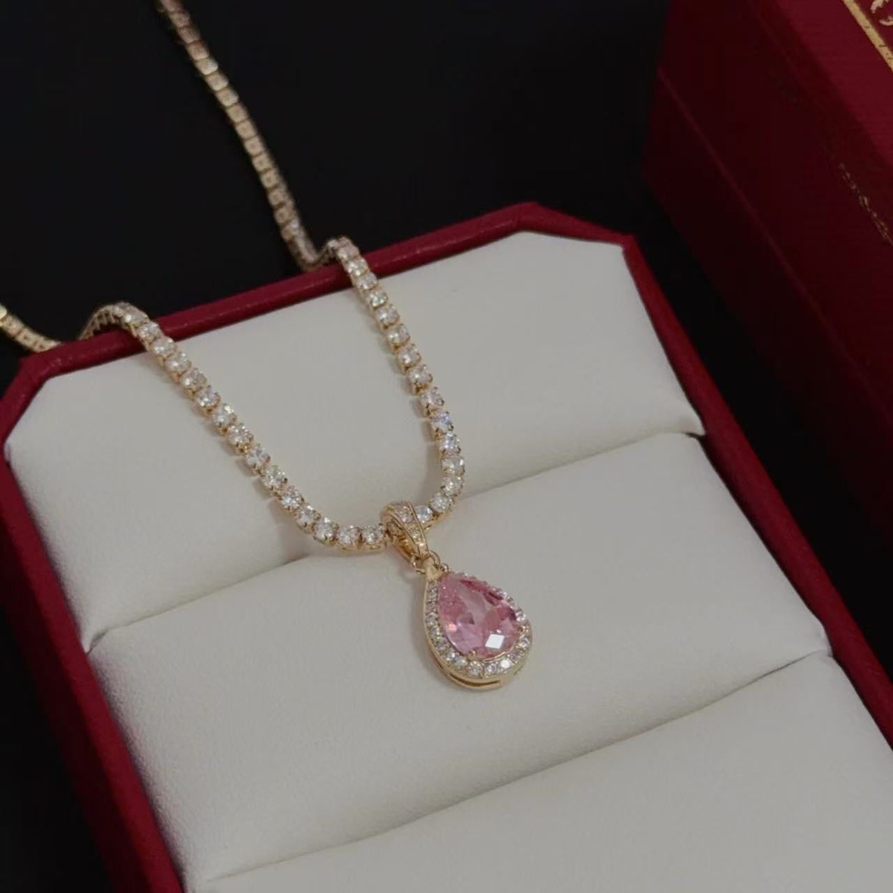 Cartier カルティエ ネックレス
