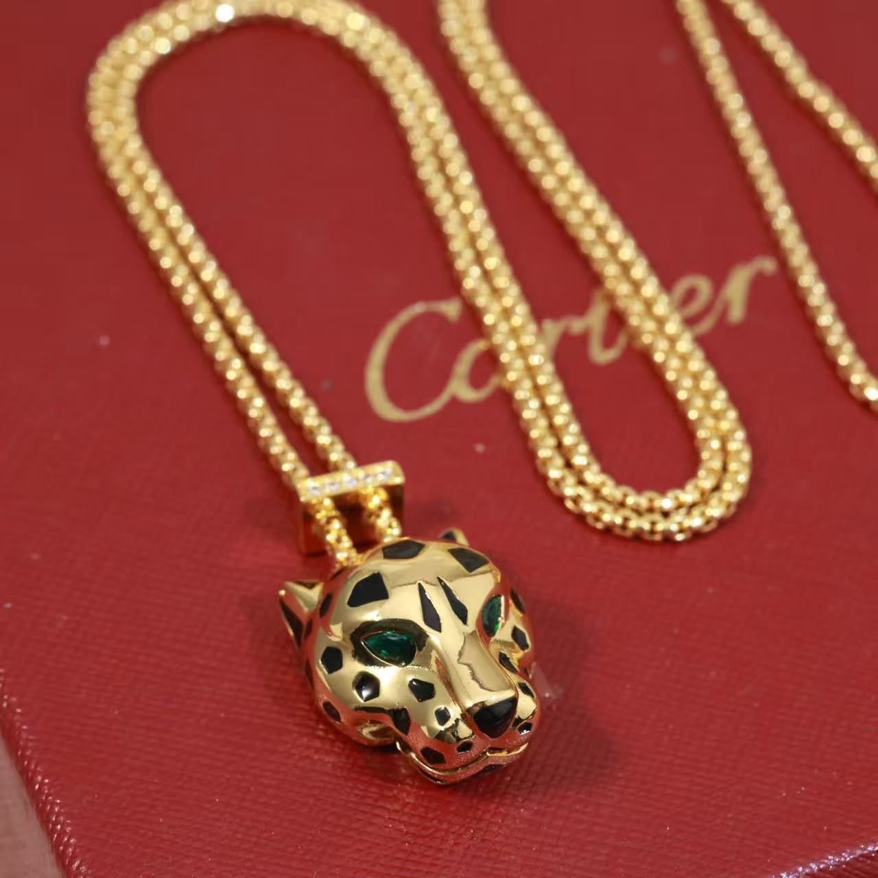 Cartier カルティエ ネックレス