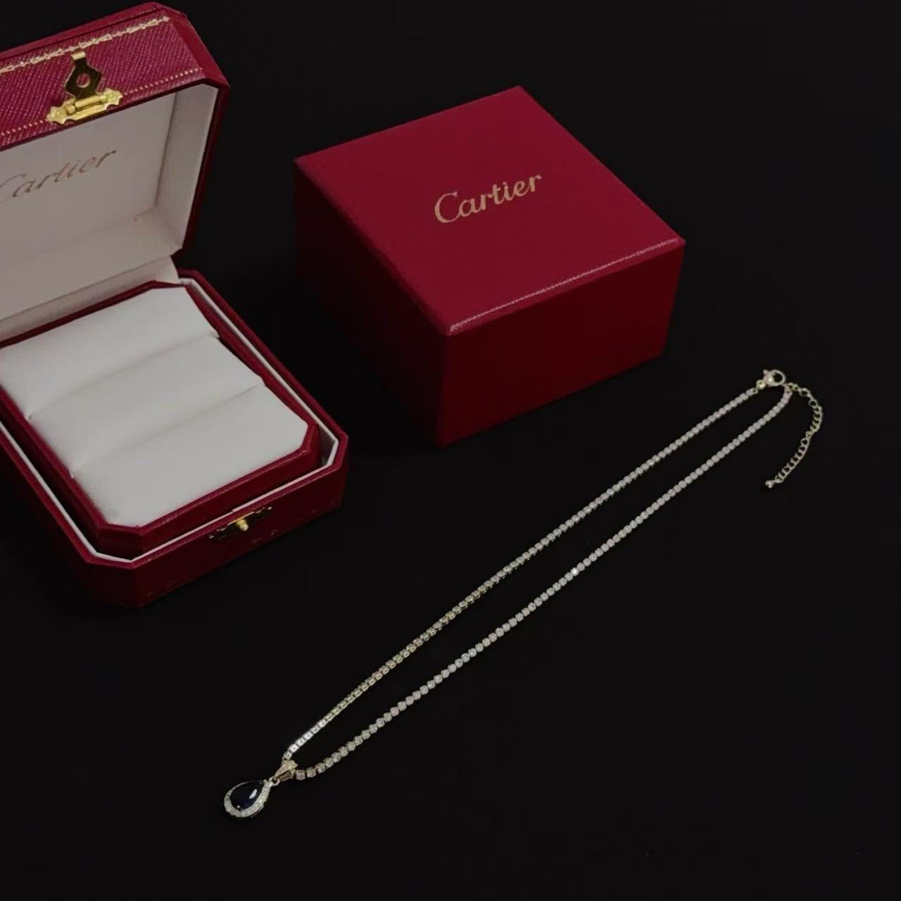 Cartier カルティエ ネックレス