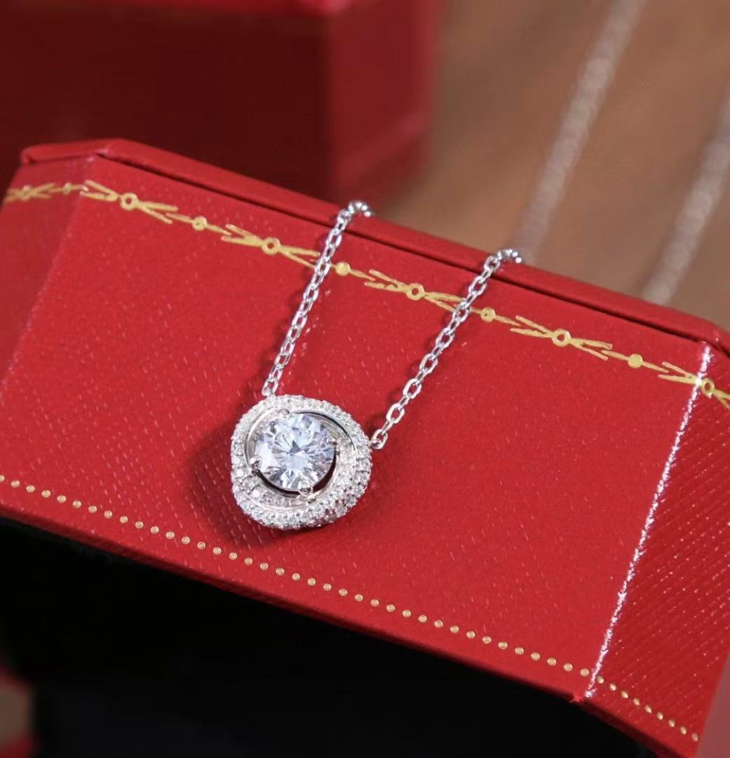 Cartier カルティエ ネックレス