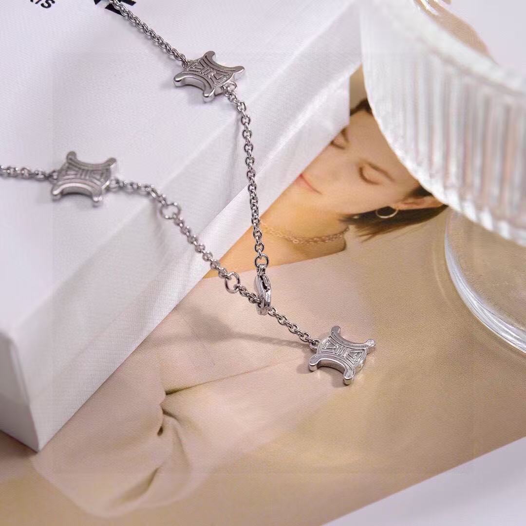 CELINE セリーヌ ネックレス