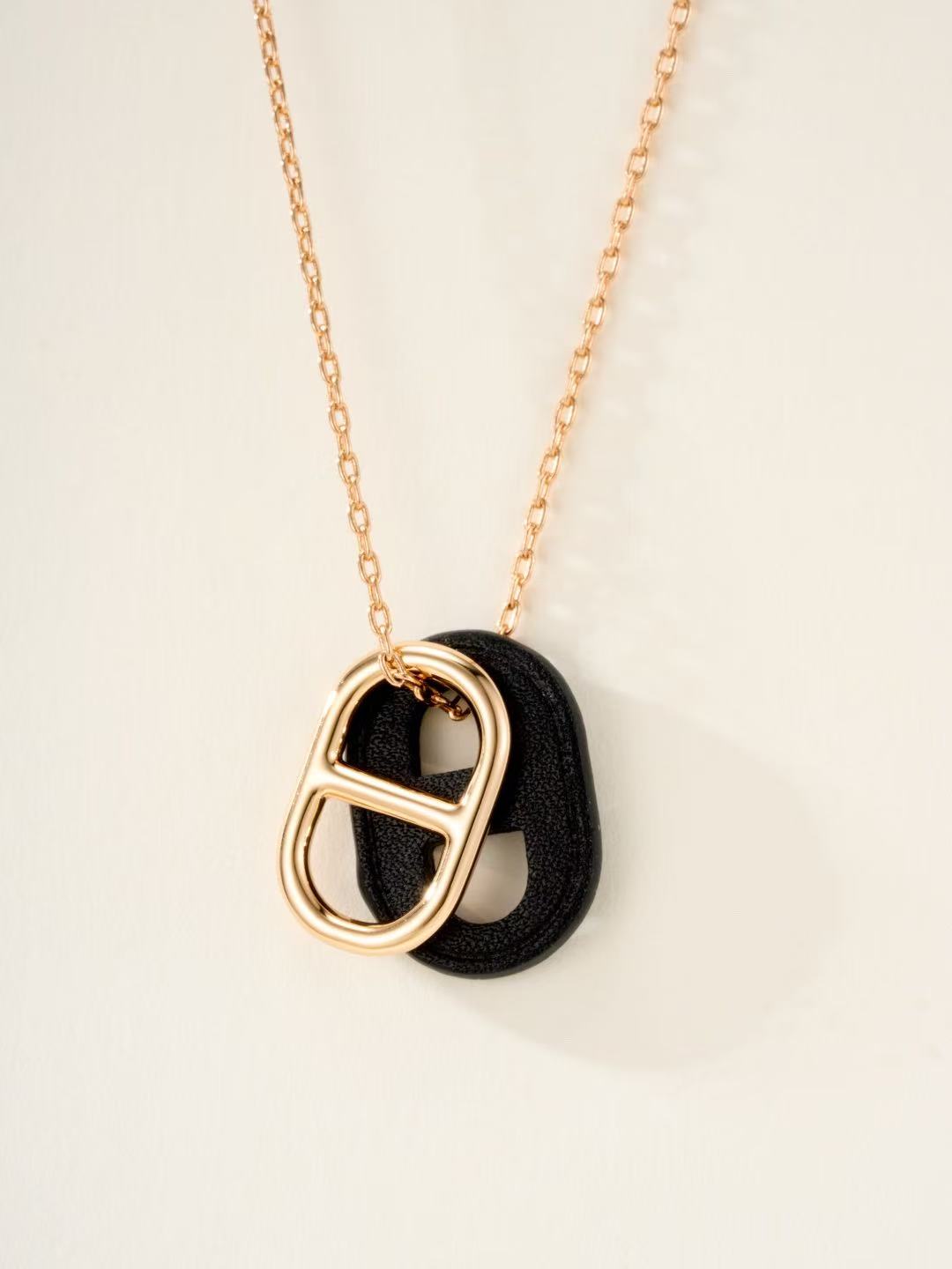 Hermes エルメス ネックレス